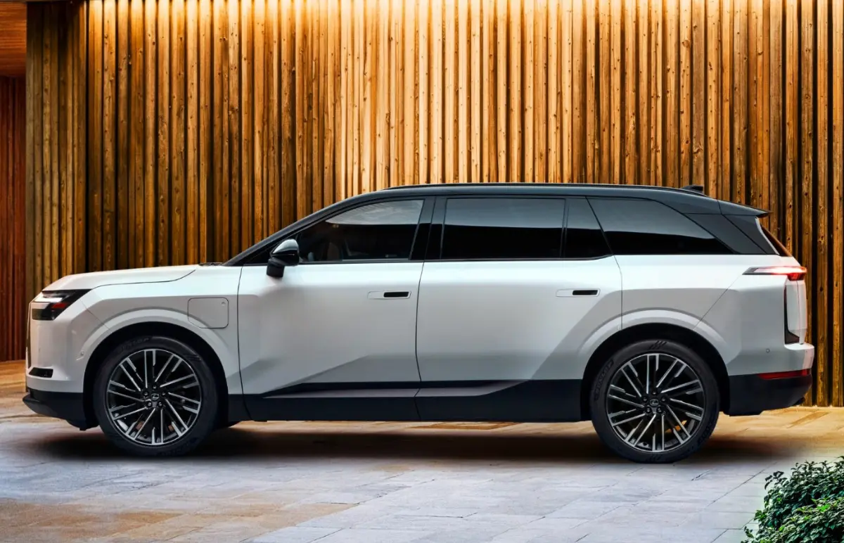 Lexus has revealed its new 3-row TZ electric SUV, which can achieve a range of up to 530 Km.